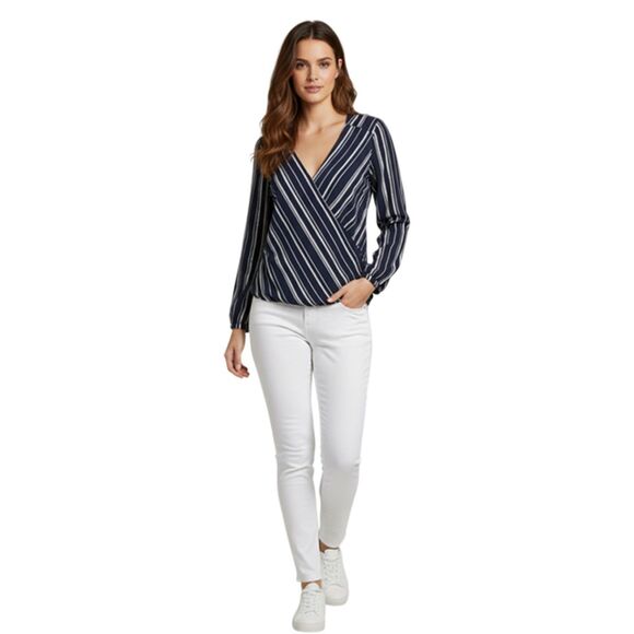 LUSH Wrap Front Lunging V-Neck Long Sleeve Navy & White High Low Hem Top Size L - Picture 13 of 13